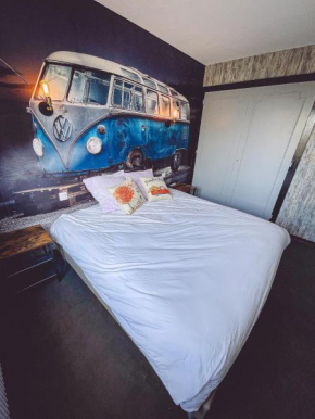 Kombi By Carl-Emilie